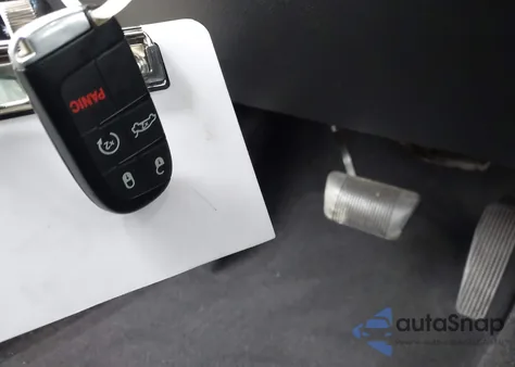 2019 Dodge Challenger R/T из США, поврежденный, VIN 2C3CDZBT4KH731675